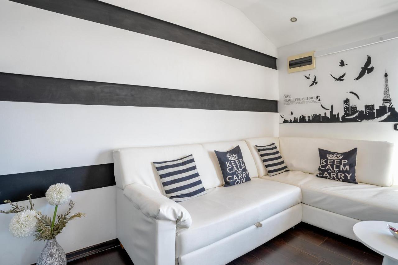 Apartment Elizabeta Sali